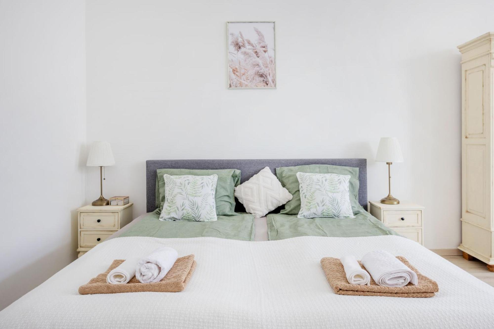 Ferienwohnung A Touch Of Provence And Pastels In The Centre Budapest Exterior foto